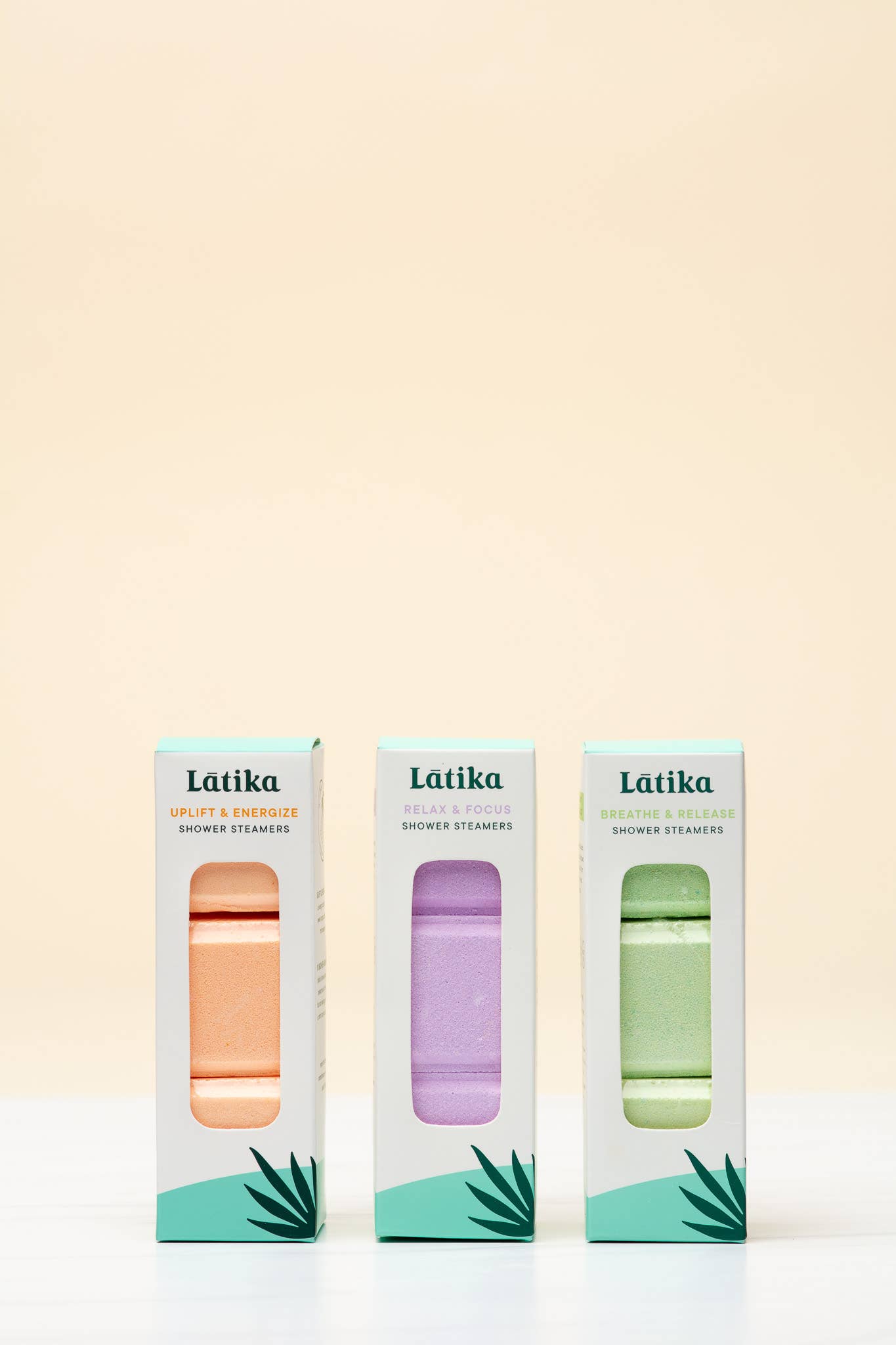 Latika Beauty - 🎄 Shower Steamer 🟩 Eucalyptus & Mint - Breathe Release