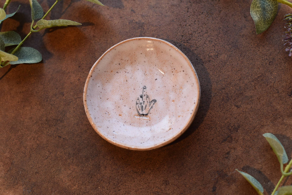 Mud & Maker - Middle Finger Ring Dish