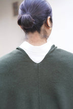 Dolma - Cashmere Poncho Seaweed 