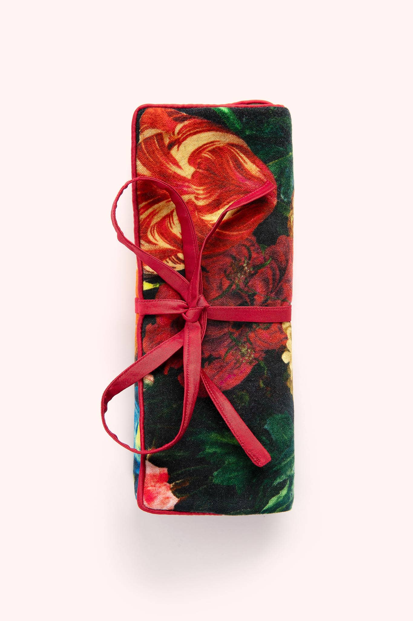 Powder Design inc - US - Jewellery Roll - Opulant Florals, Chocolate