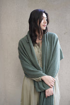 Dolma - Cashmere Scarf/Wrap Seaweed