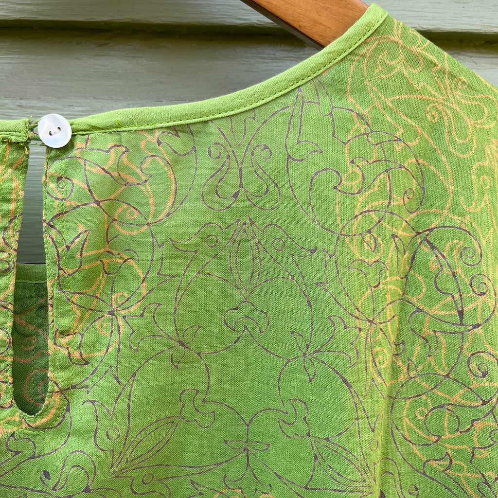 Little Journeys Chicago - Moet Top Circles Green