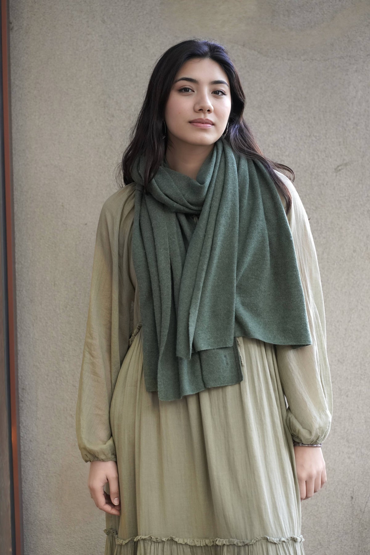 Dolma - Cashmere Scarf/Wrap Seaweed