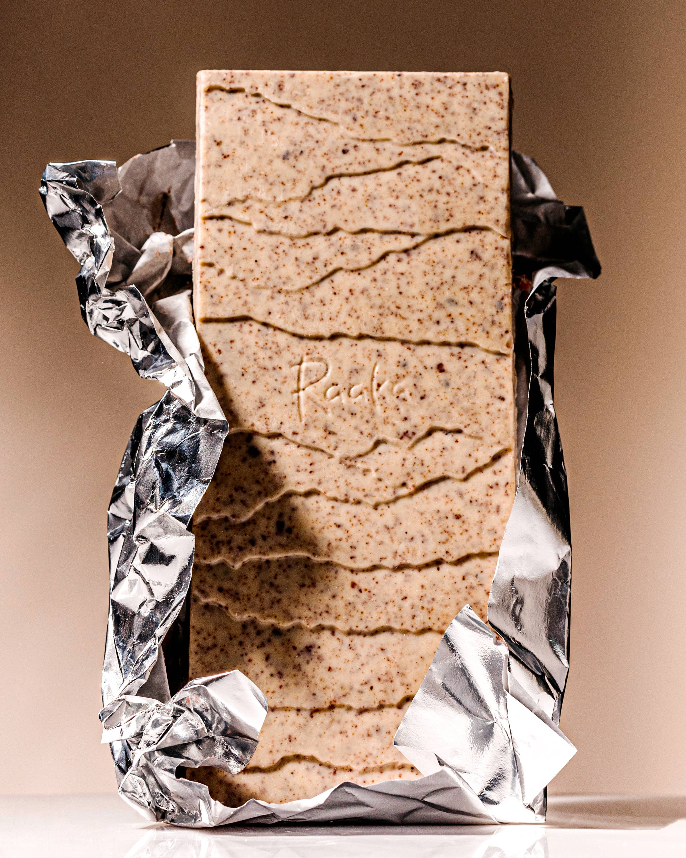 Raaka Chocolate - 31% Cookies & Cream Vegan White Chocolate Bar