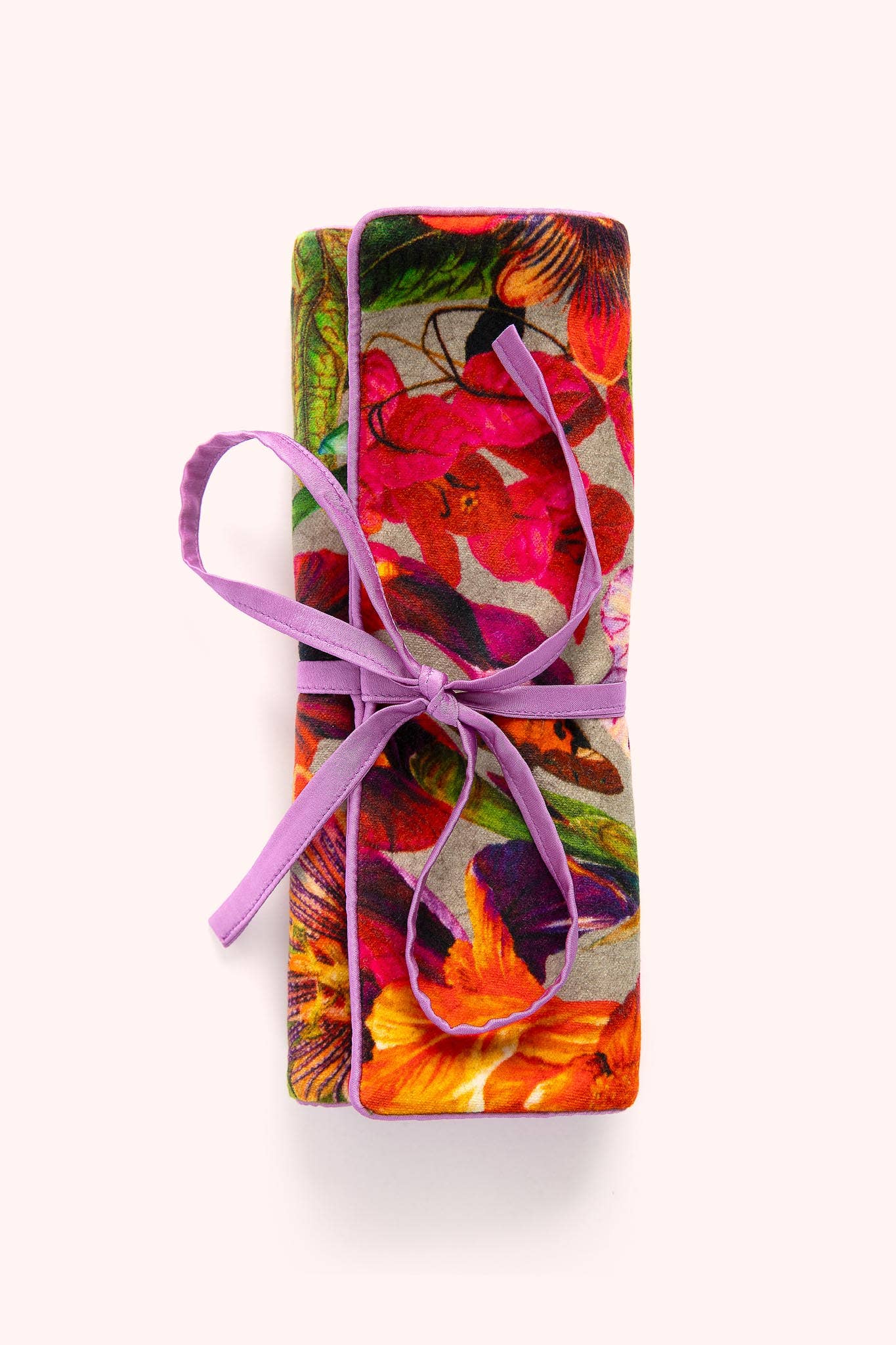 Powder Design inc - US - Jewellery Roll - Winter Iris, Ice