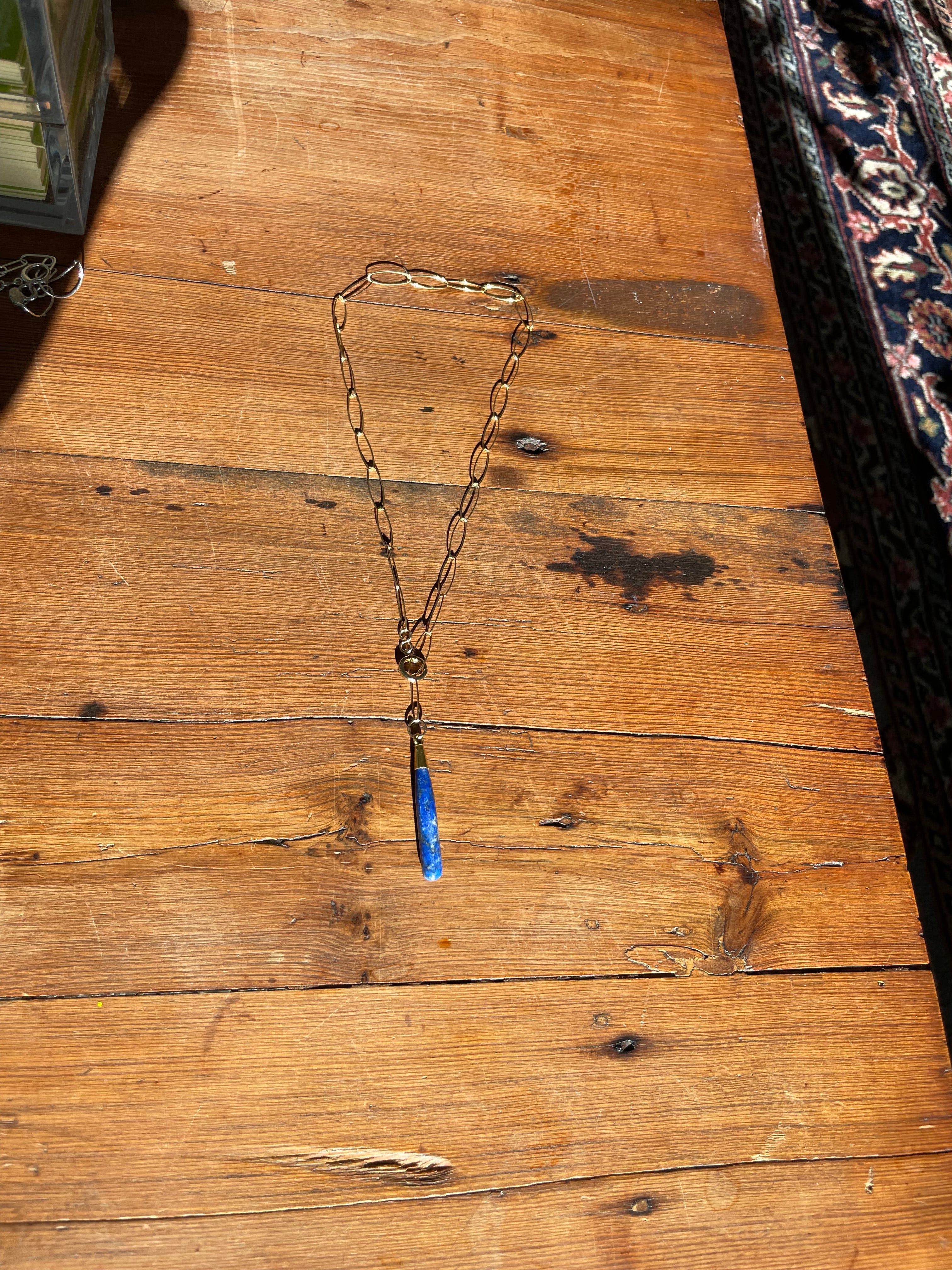 Live Oak Designs - 17” Oval Chain with Lapis Pendant