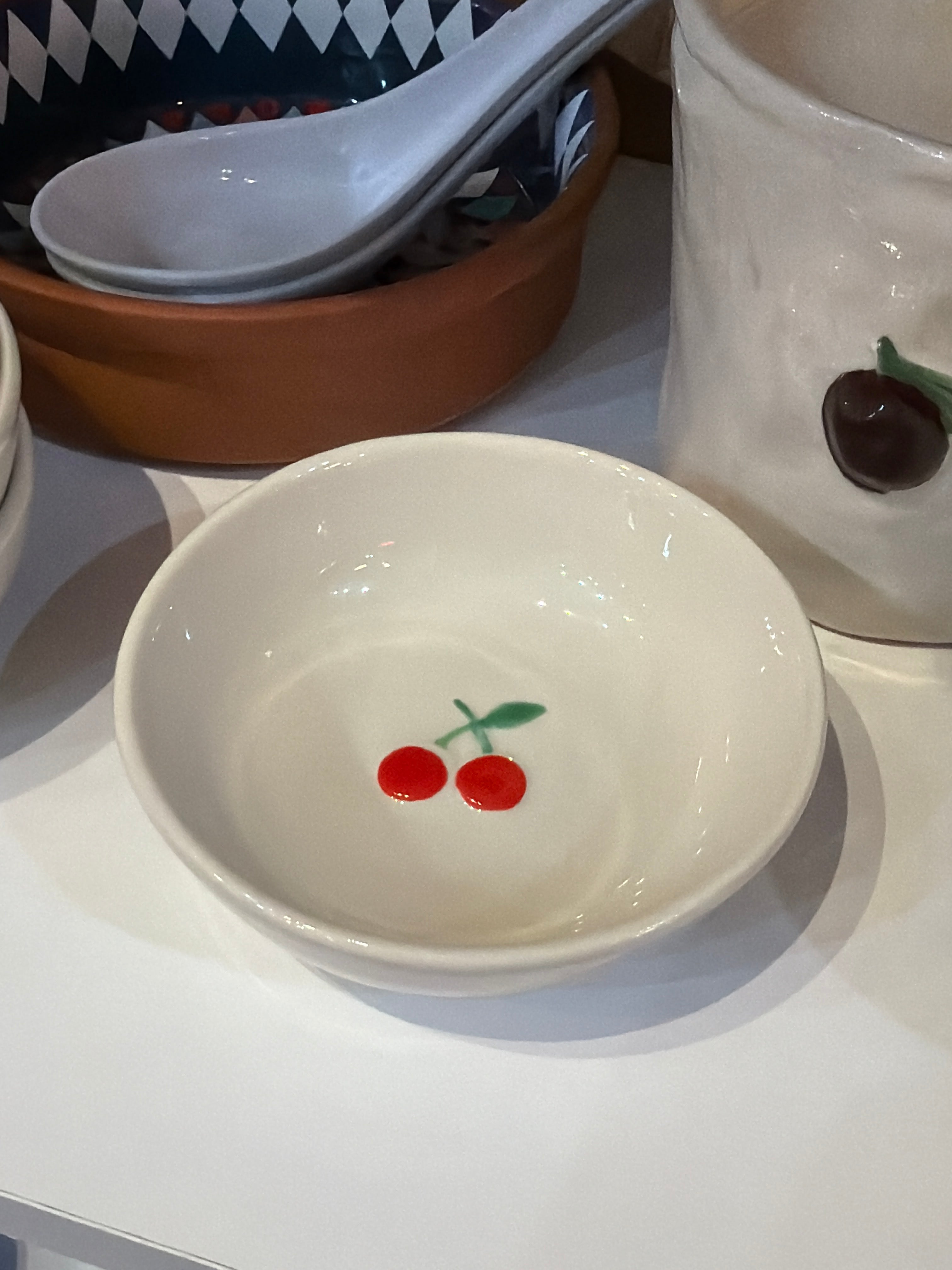 Danica - Pinch Bowl Petite Motif Cherry
