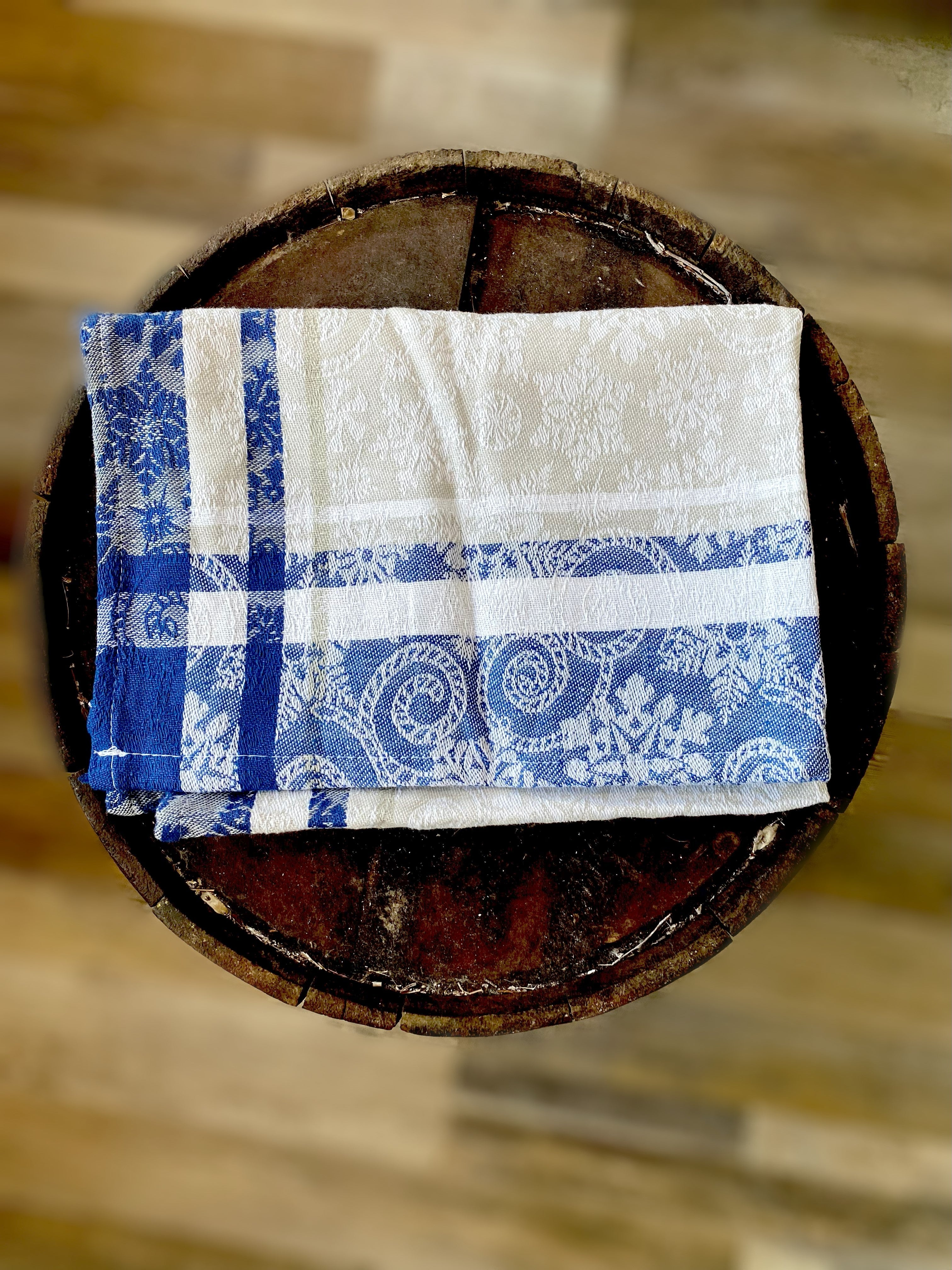Primitive Artisan - Winter Snowflake Tea Towel