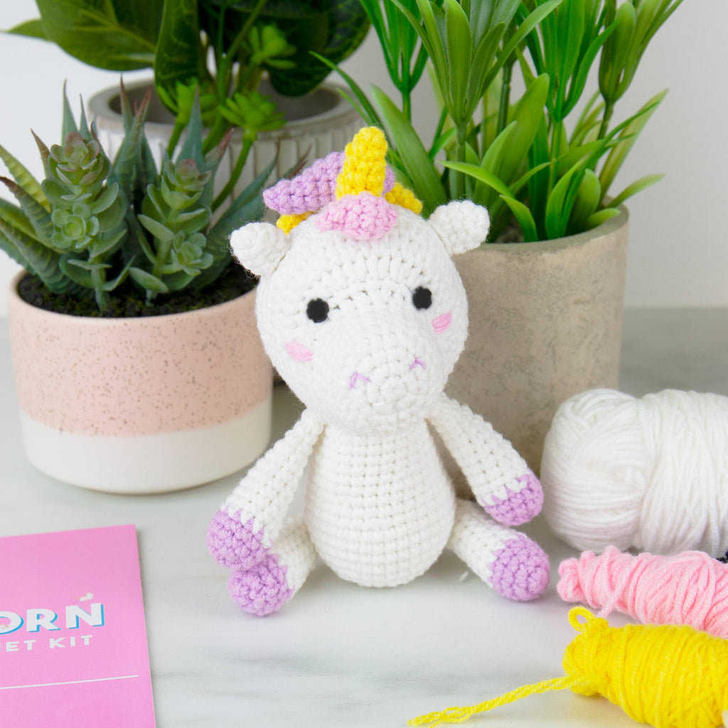 Gift Republic - Cute Unicorn DIY Kawaii Crochet Kit