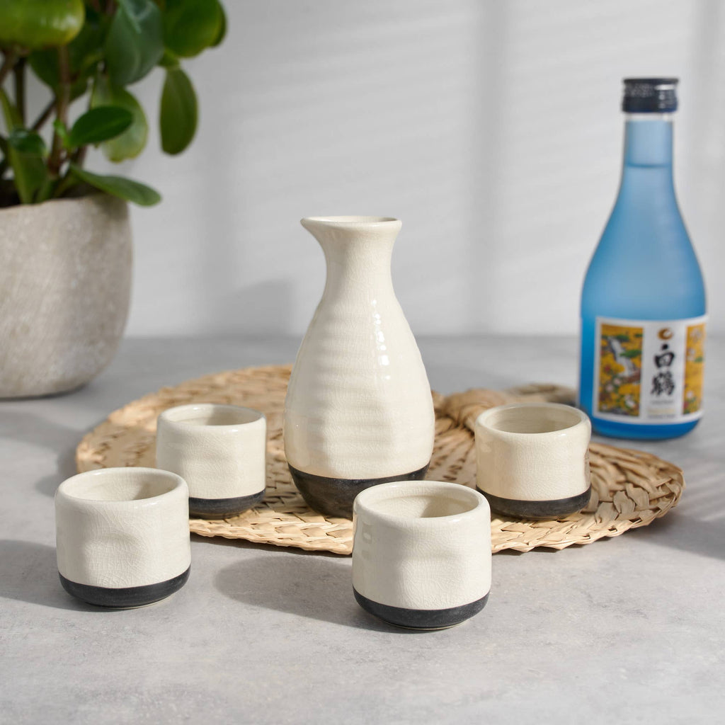 TRUE - Fervor Hand Painted Glazed Ceramic Sake Set