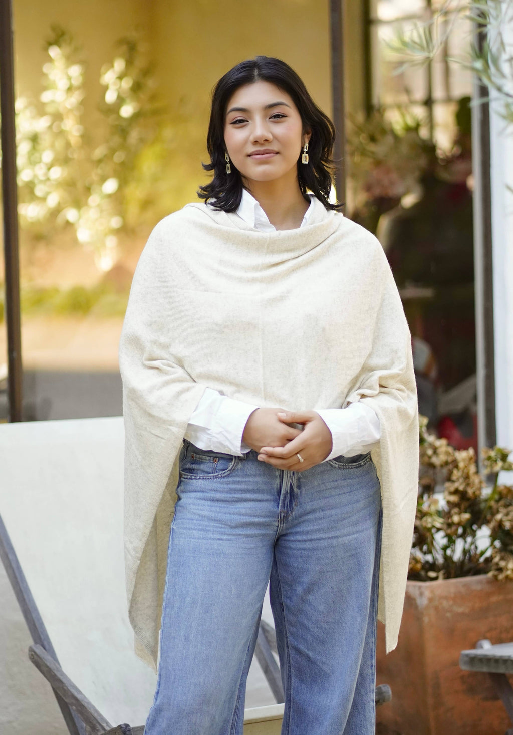 Dolma - Cashmere Poncho Oatmeal 