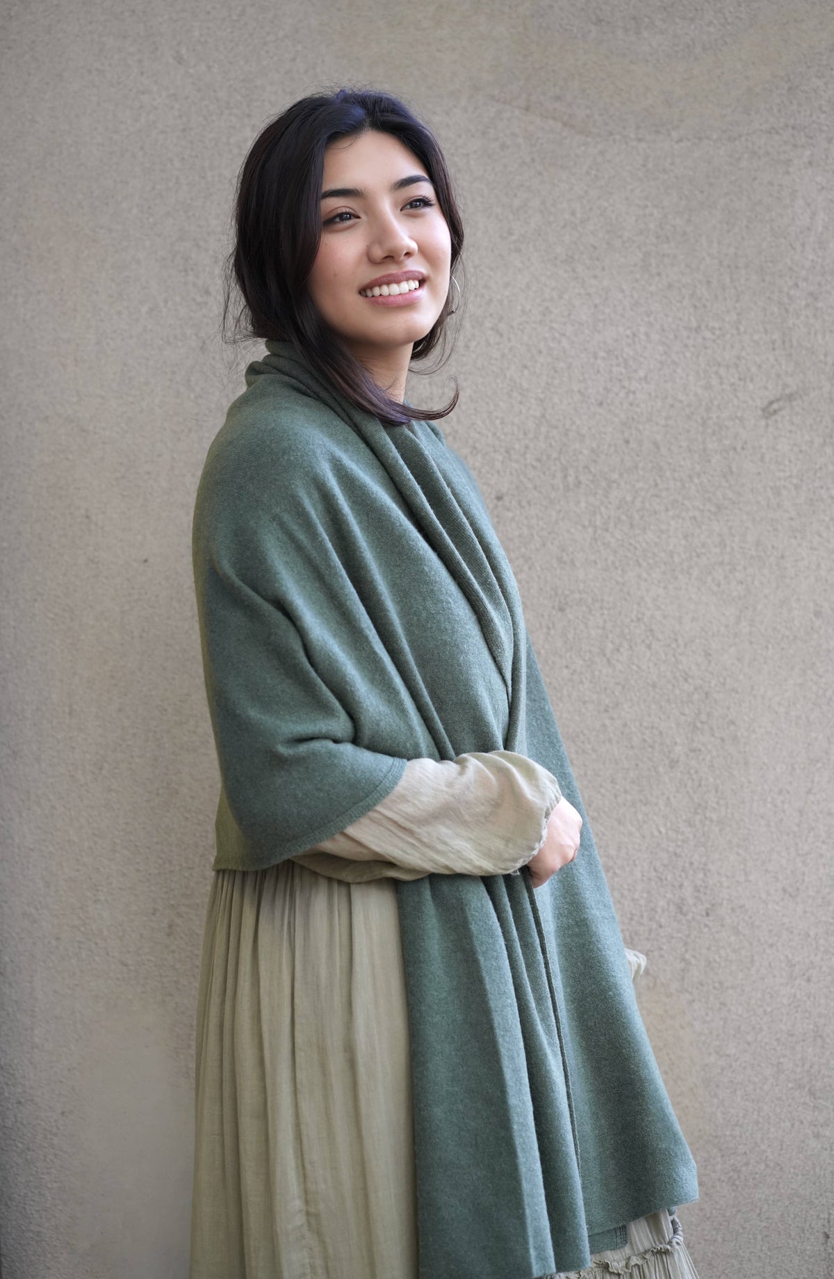 Dolma - Cashmere Scarf/Wrap Seaweed